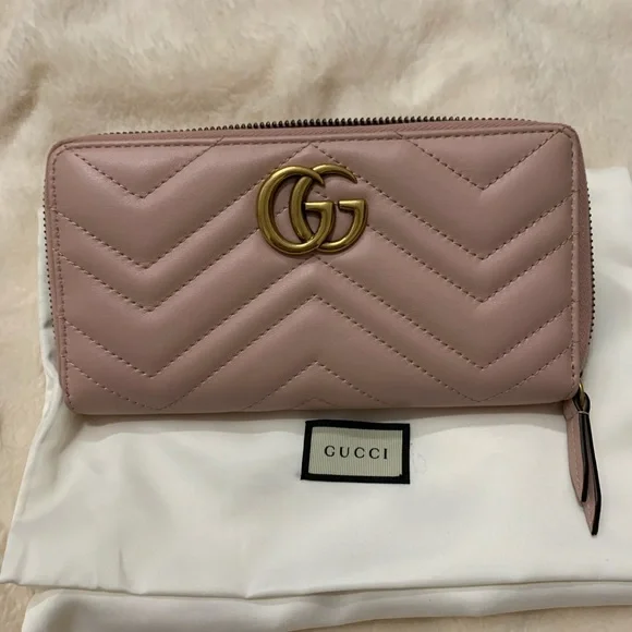 Gucci GG Marmont zip around wallet - Picture 1 of 8